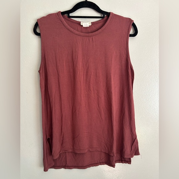 Pebble and stone | brown tank top with split hem | size L - Picture 2 of 8